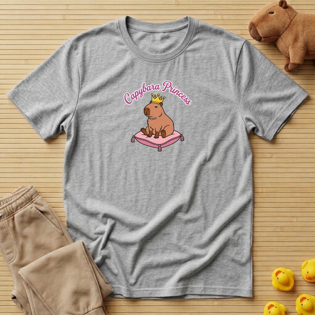 Capybara Pincess T-shirt